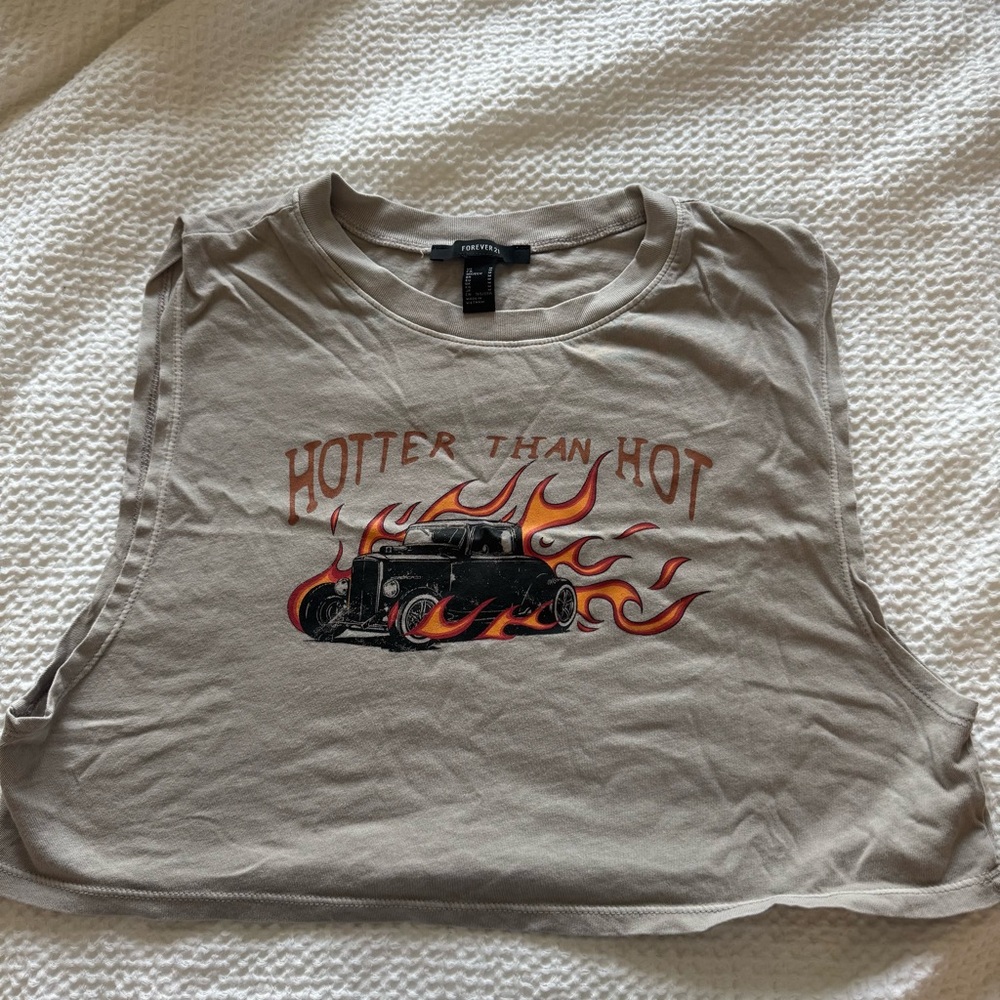 Forever 21 Beige Casual Tee